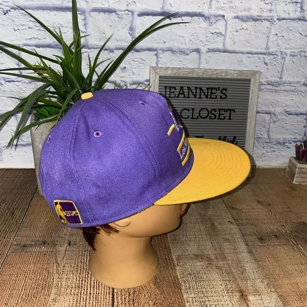 New Era NBA Los Angeles Lakers Snapback Hat 2Tone Color Cap Rare.