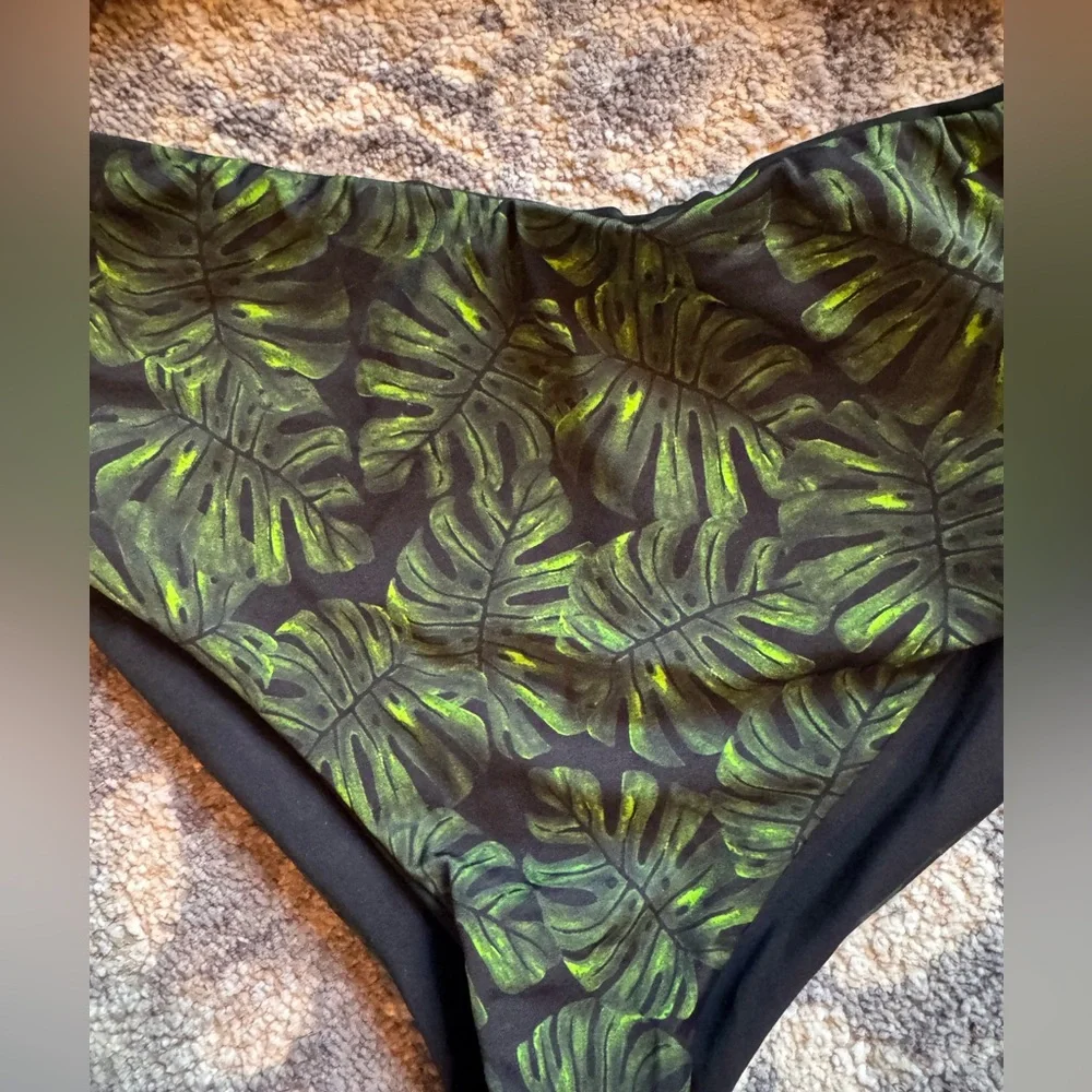 Pelican House stylish bikini