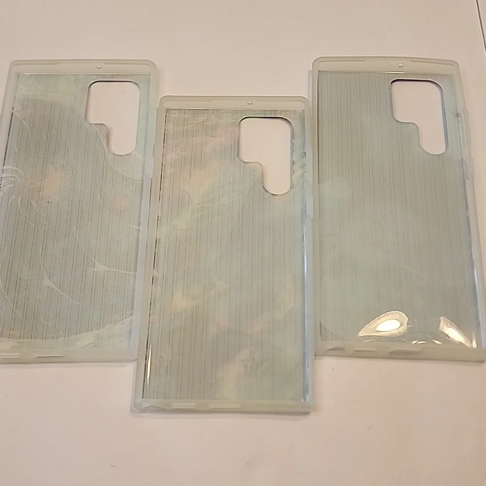 Samsung covers new s22