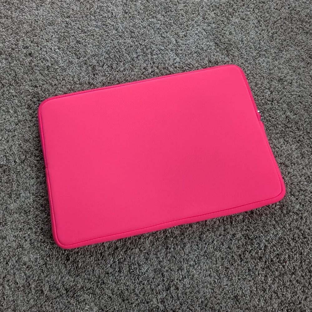 Vibrant Pink Tablet Sleeve