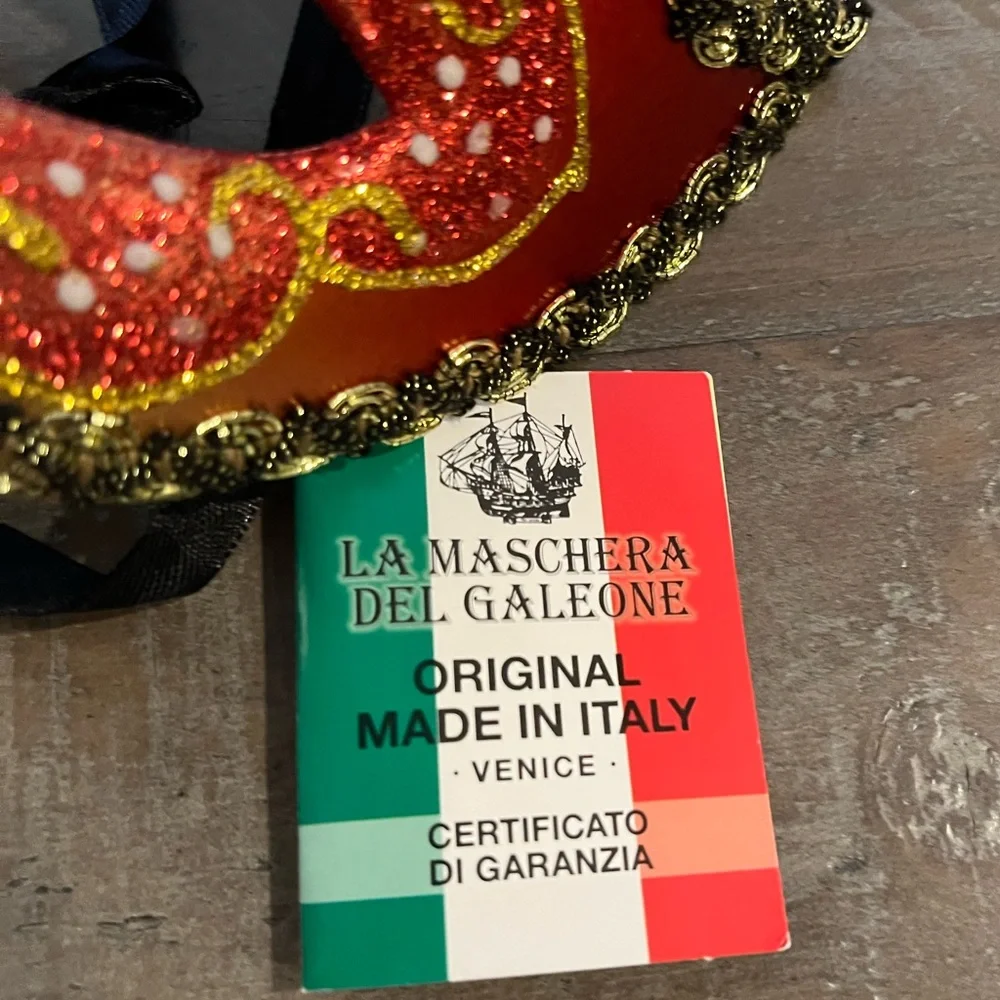 La Maschera Del Galeone nwt italian