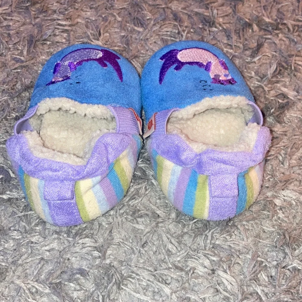 Acorn soft slippers