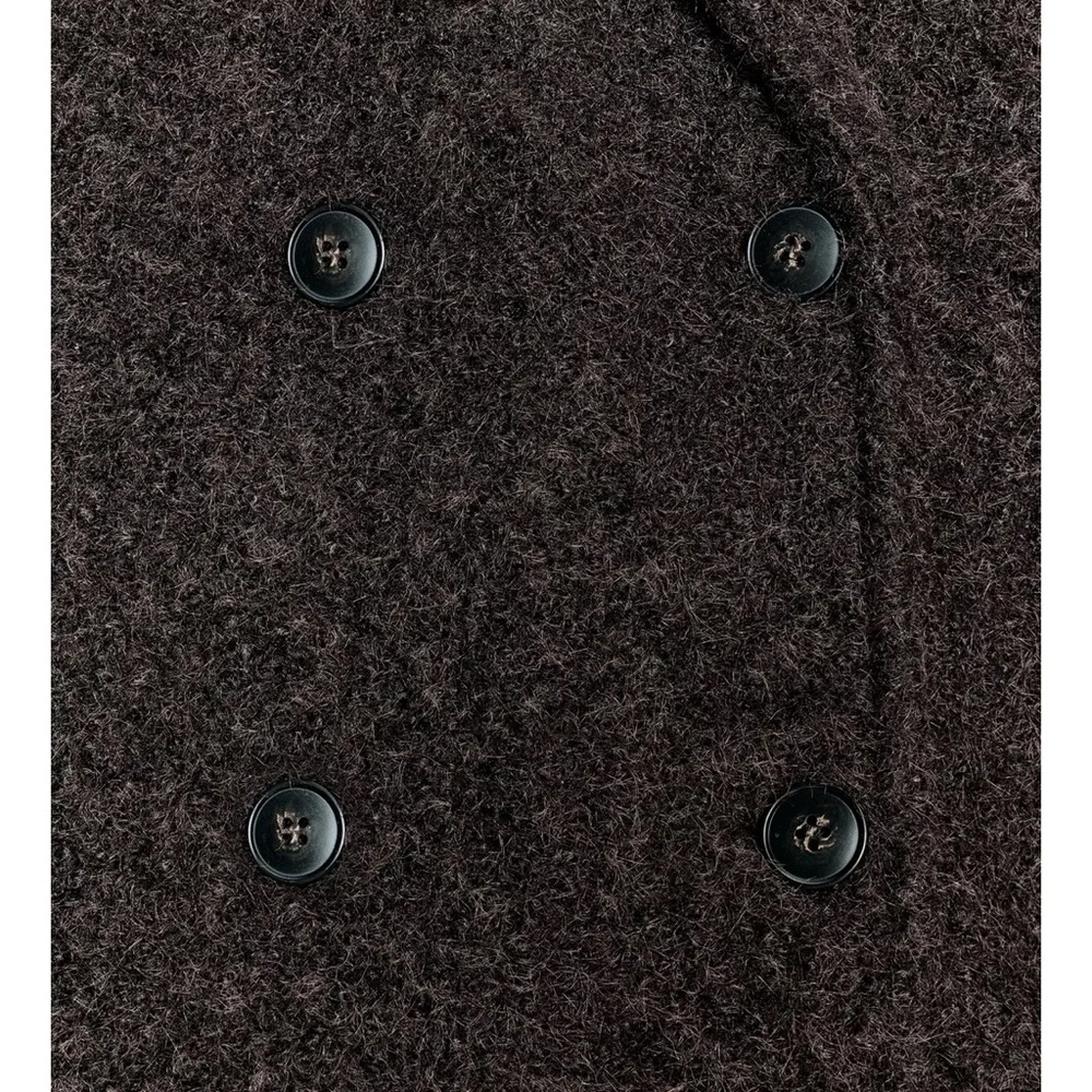Zara stylish bouclé