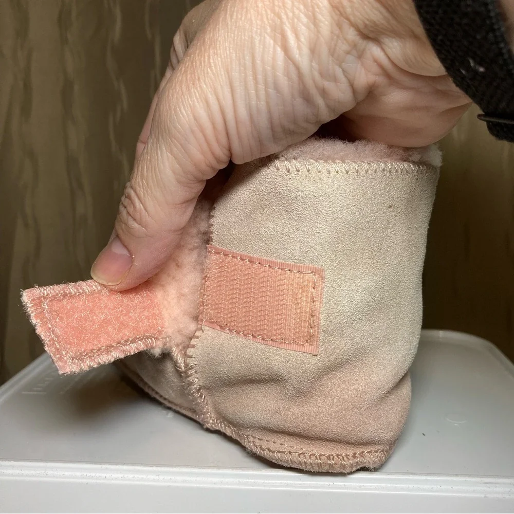 UGG details make free