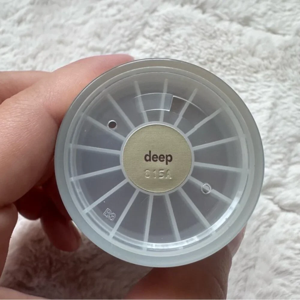 Stila | Stay All Day Foundation | Color Deep (14)