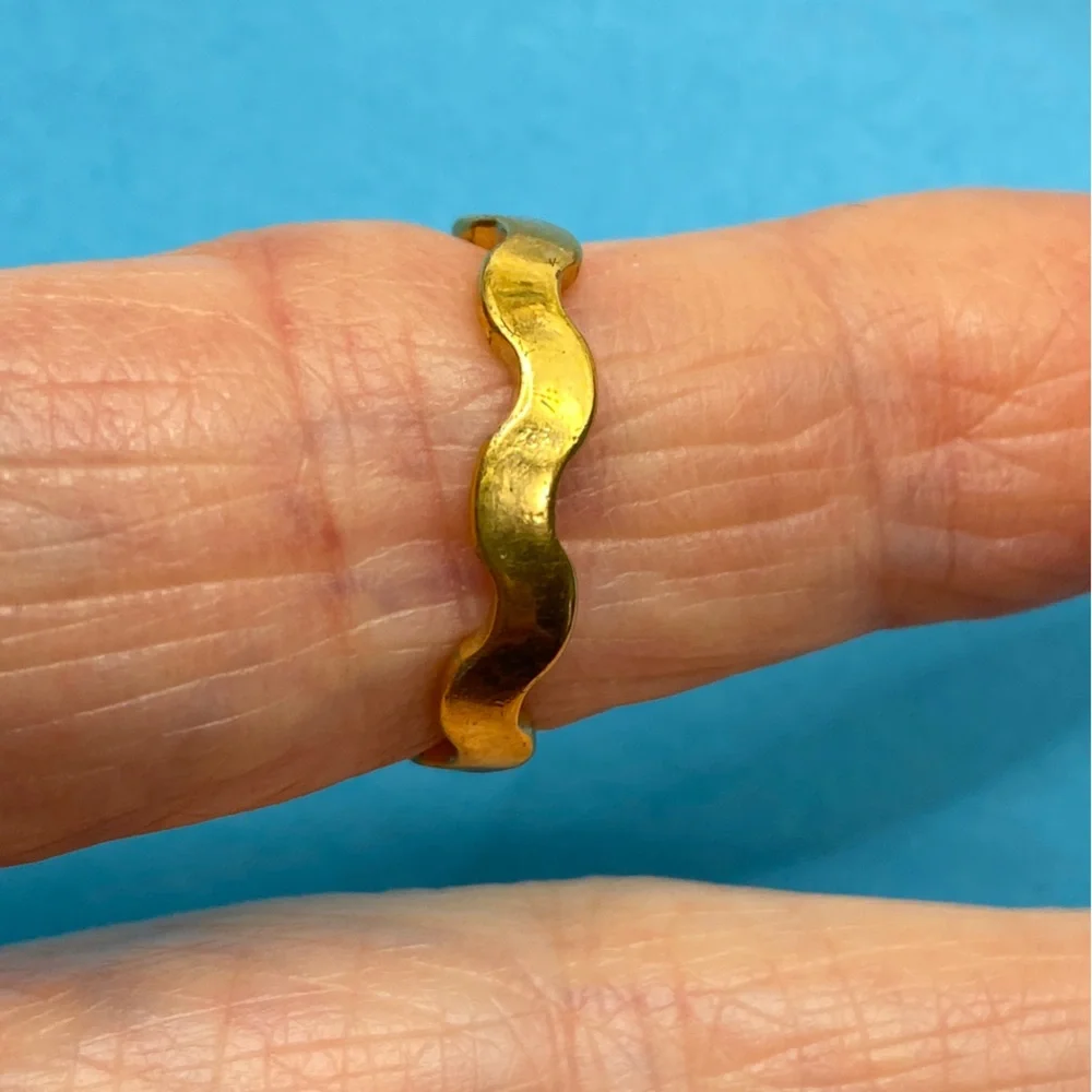 avon goldtone