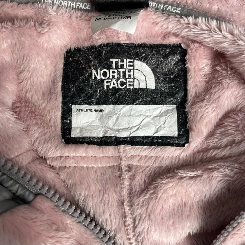 The North Face standard fit