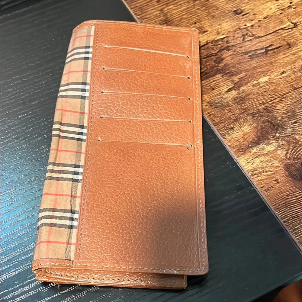 Burberry check bifold vintage
