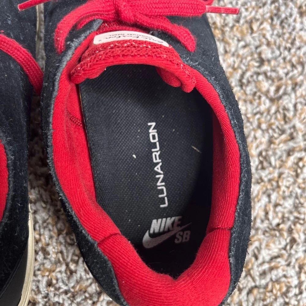 Nike type shoes