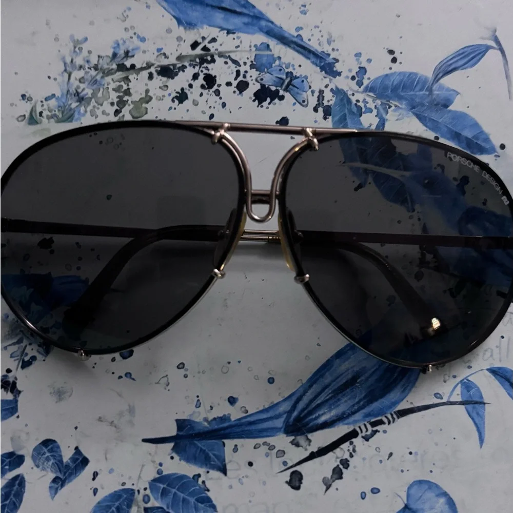 Porsche Design durable scratch