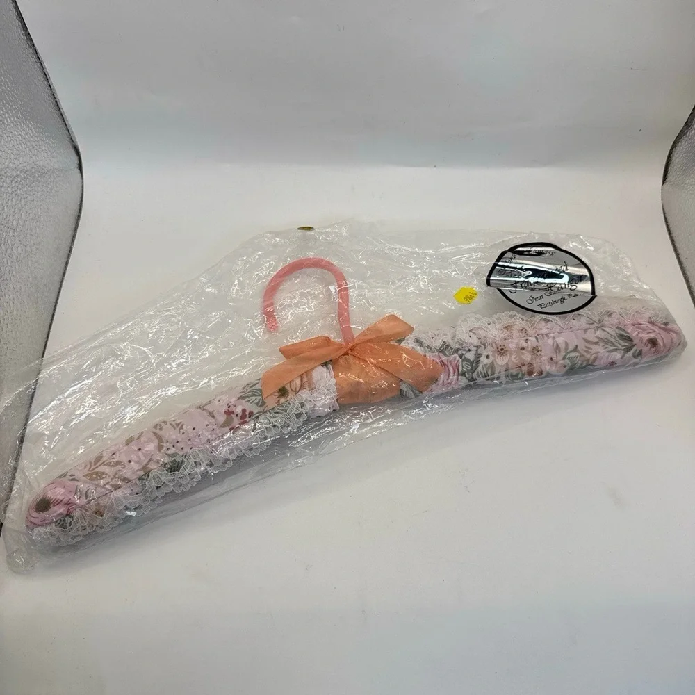 Floral Dream‎ Scented Padded Hanger Pink Floral Orange Bow Delicate Closet