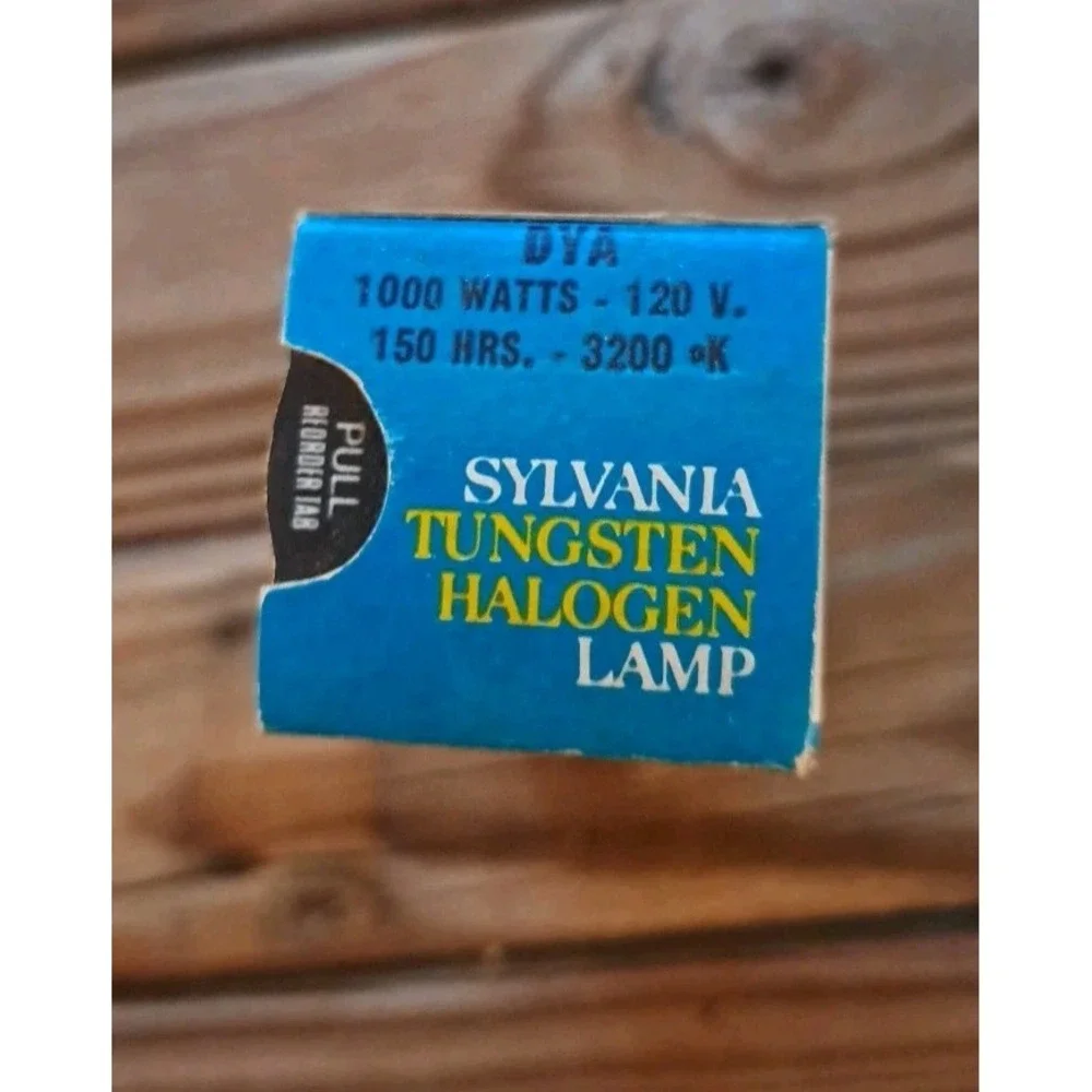 Sylvania 3200 compatible color