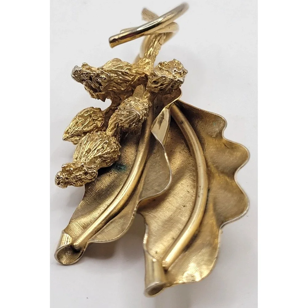 Vintage Gold Tone Brooch Lot Floral & Leaf Berry Design Elegant Textured Metal
