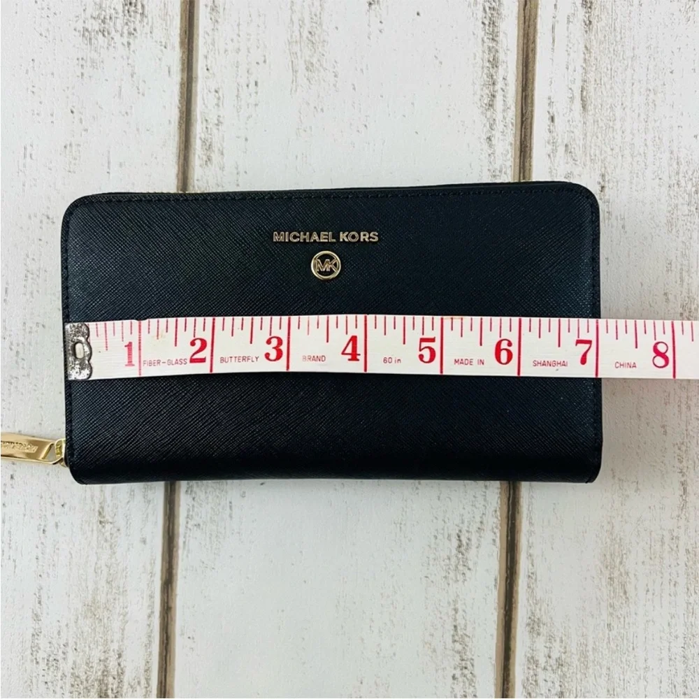 Michael Kors make offer