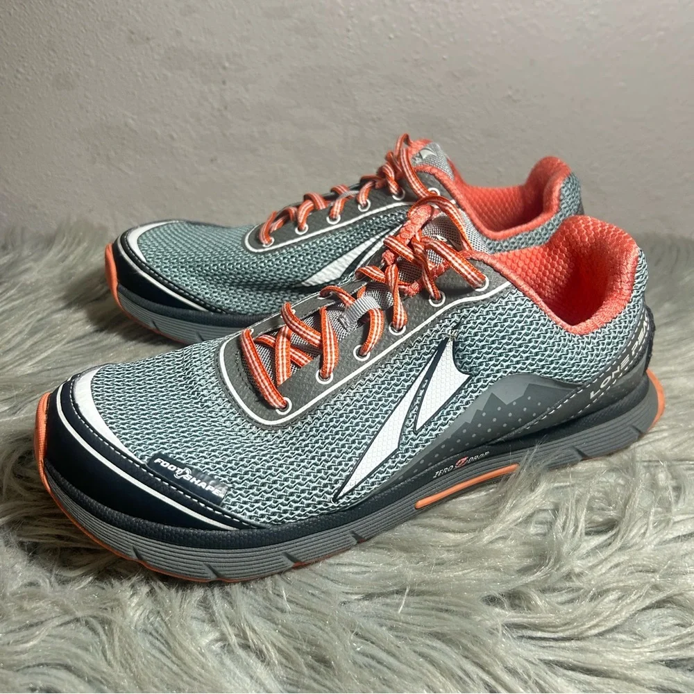 Altra lone peak