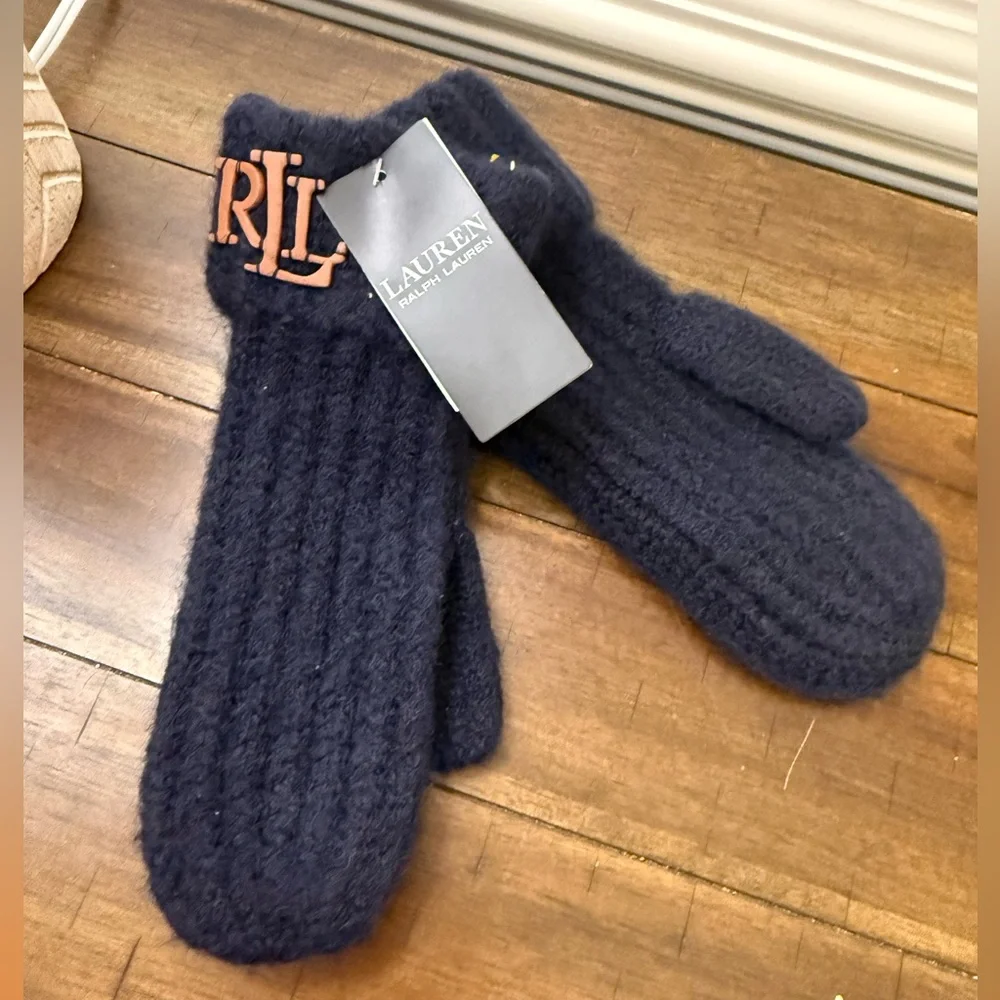 Ralph Lauren cozy elegant
