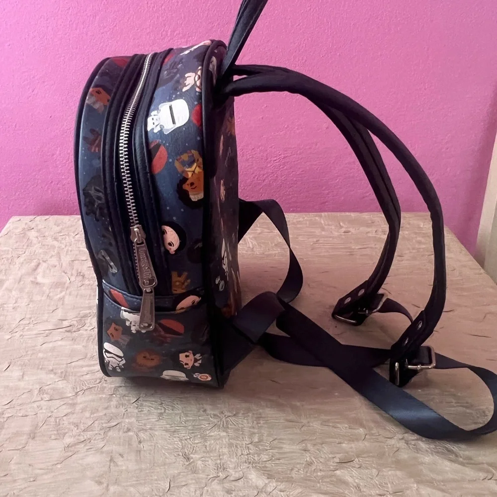 L Loungefly Star Wars Chibi AOP Mini Backpack Disney Parks Leia R2 Stormtrooper