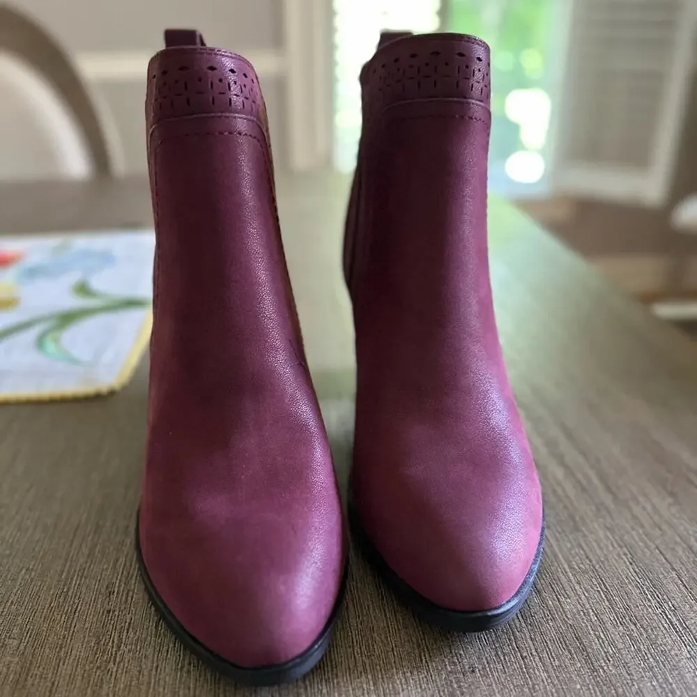 MIA western heeled