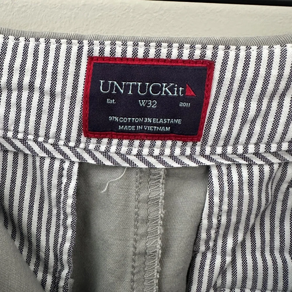 UNTUCKit classic versatile
