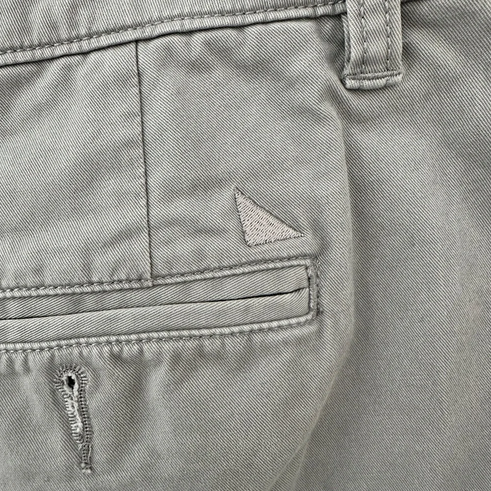 UNTUCKit classic versatile