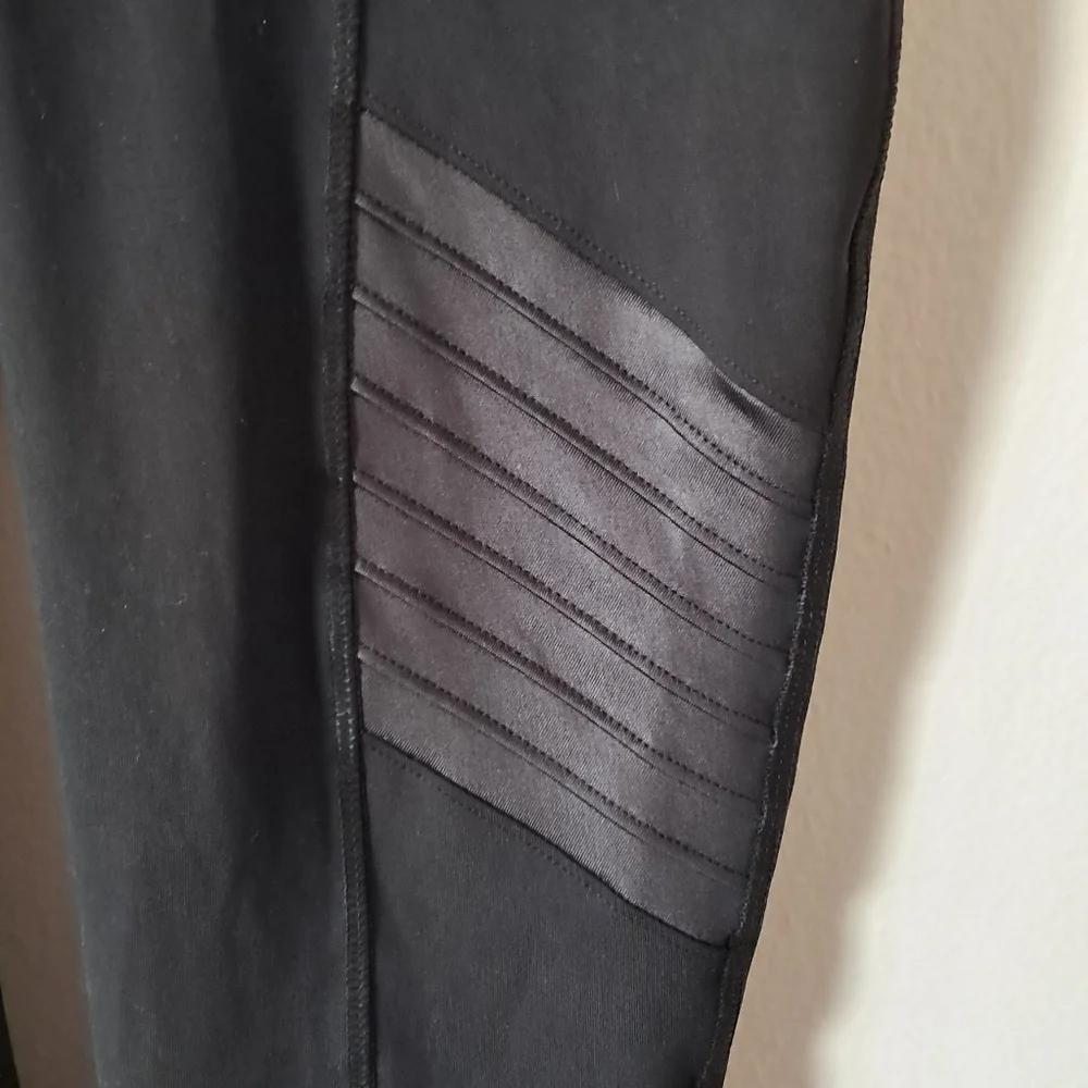 Old Navy sleek stylish