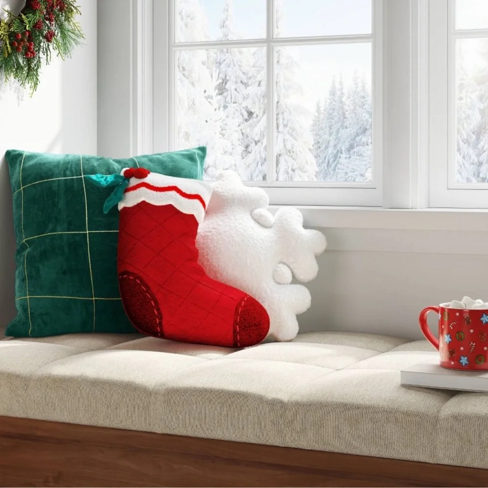 Wondershop bright red