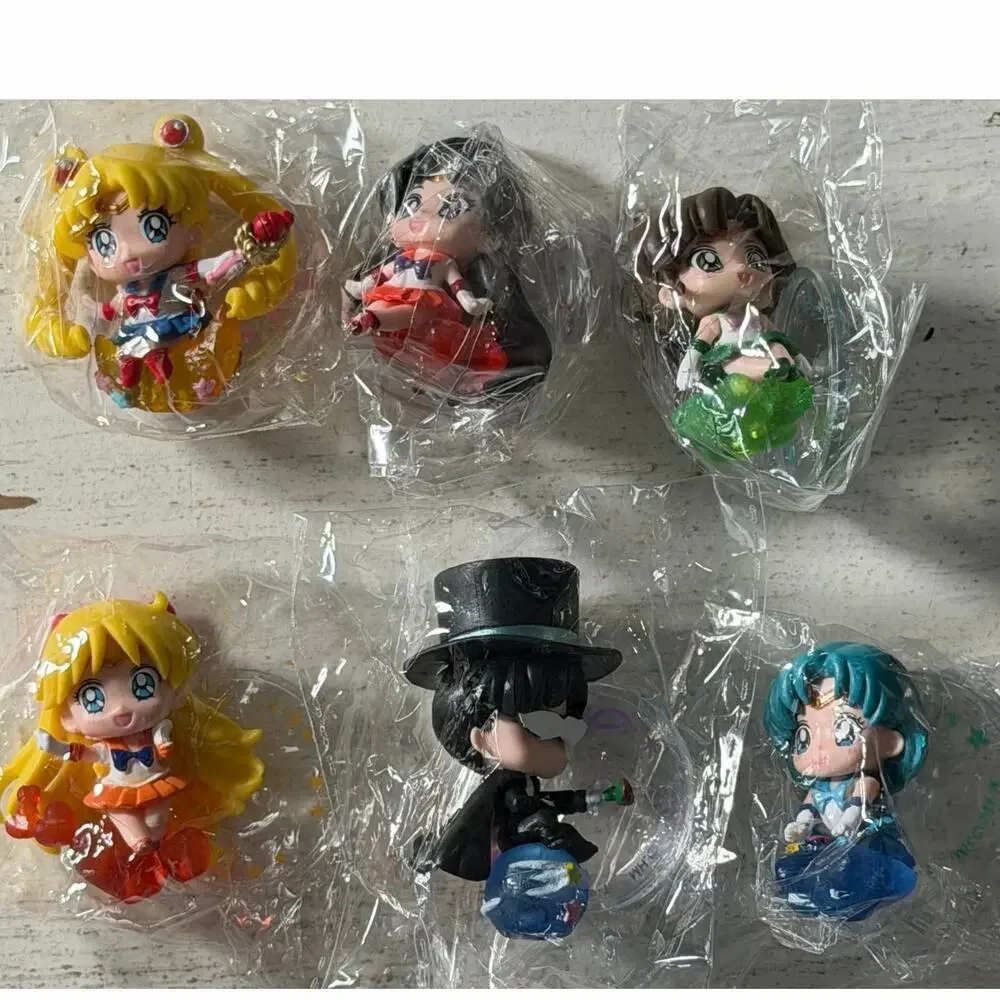 Anime Sailor Moon six piece figurines with stands cake decorations