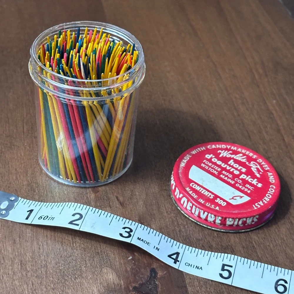 Worlds Fair Forster Mfg Co Inc, Vintage Hors d'Oeuvre Picks - Multicolor