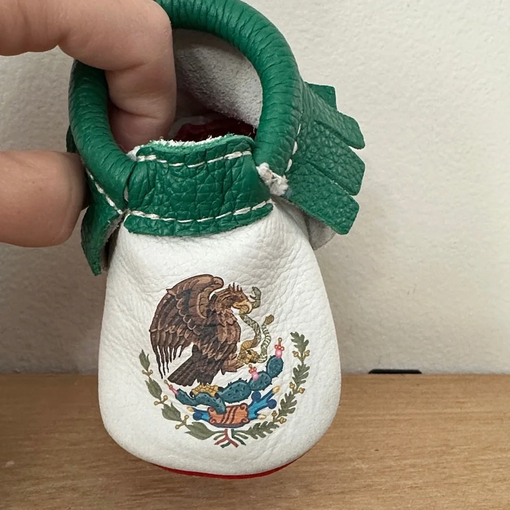 Freshly Picked charming moccasins