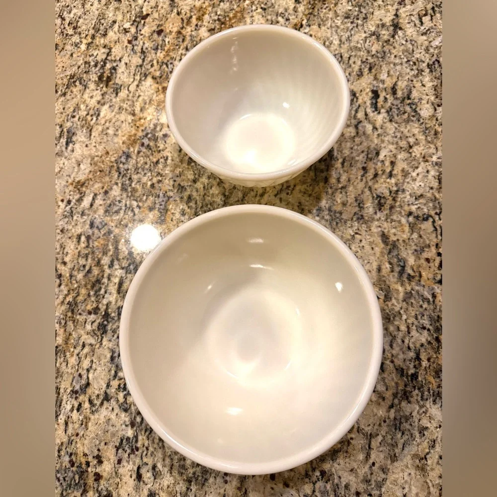 Fire King Cream Nesting Bowl Set