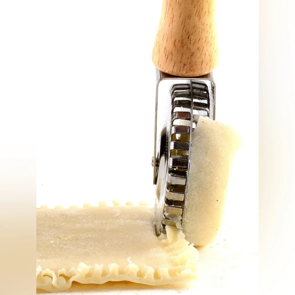 Norpro Stainless Steel Pastry Crimp-Cut-Seal, Metallic, 1 Count | NEW w/o Tags