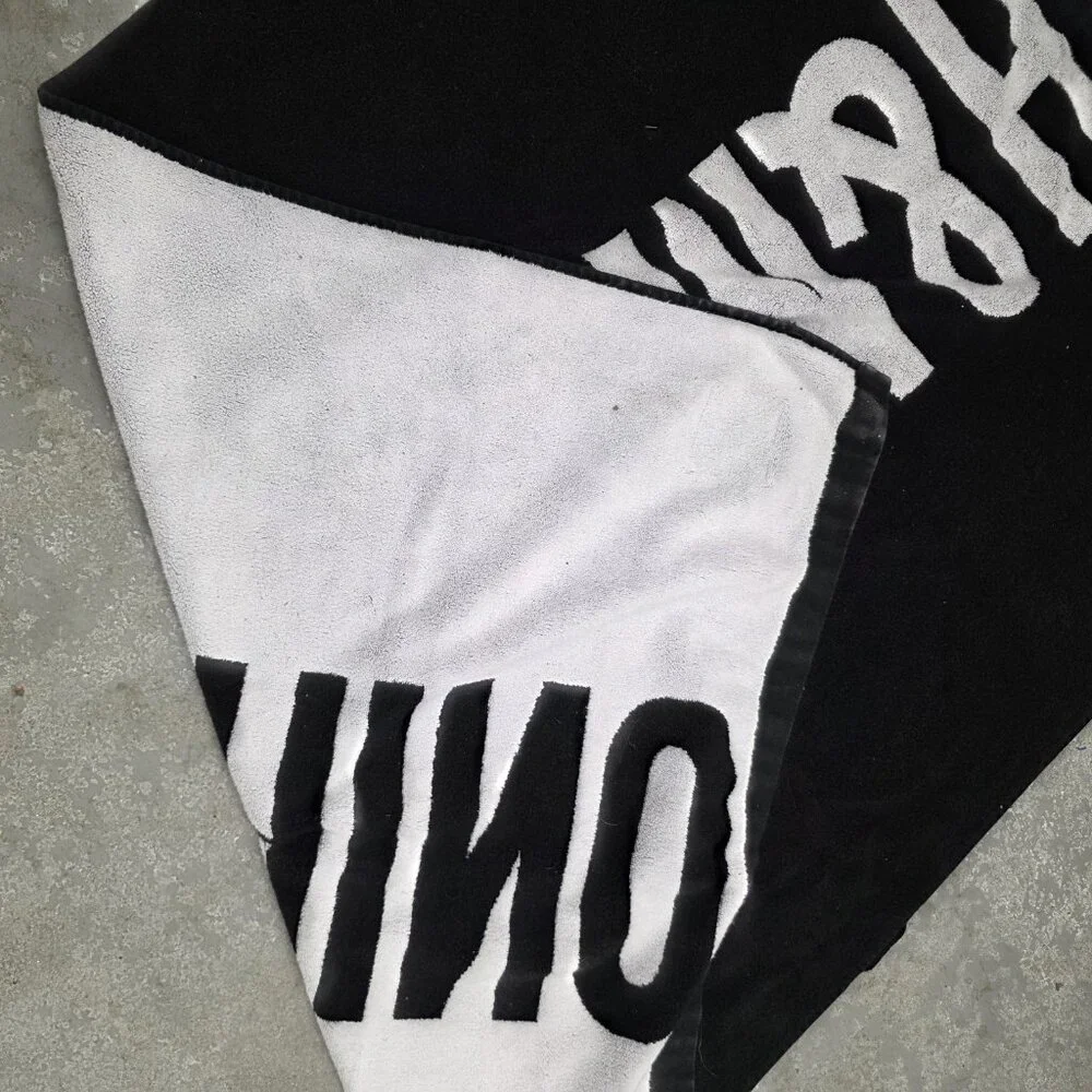 Moschino for H&M moschino h+m