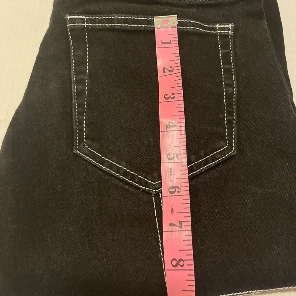 Hot Topic Women's Black jeans W28 X 32L