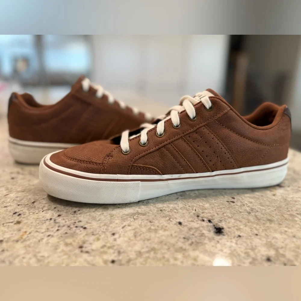 Levis levi’s carter