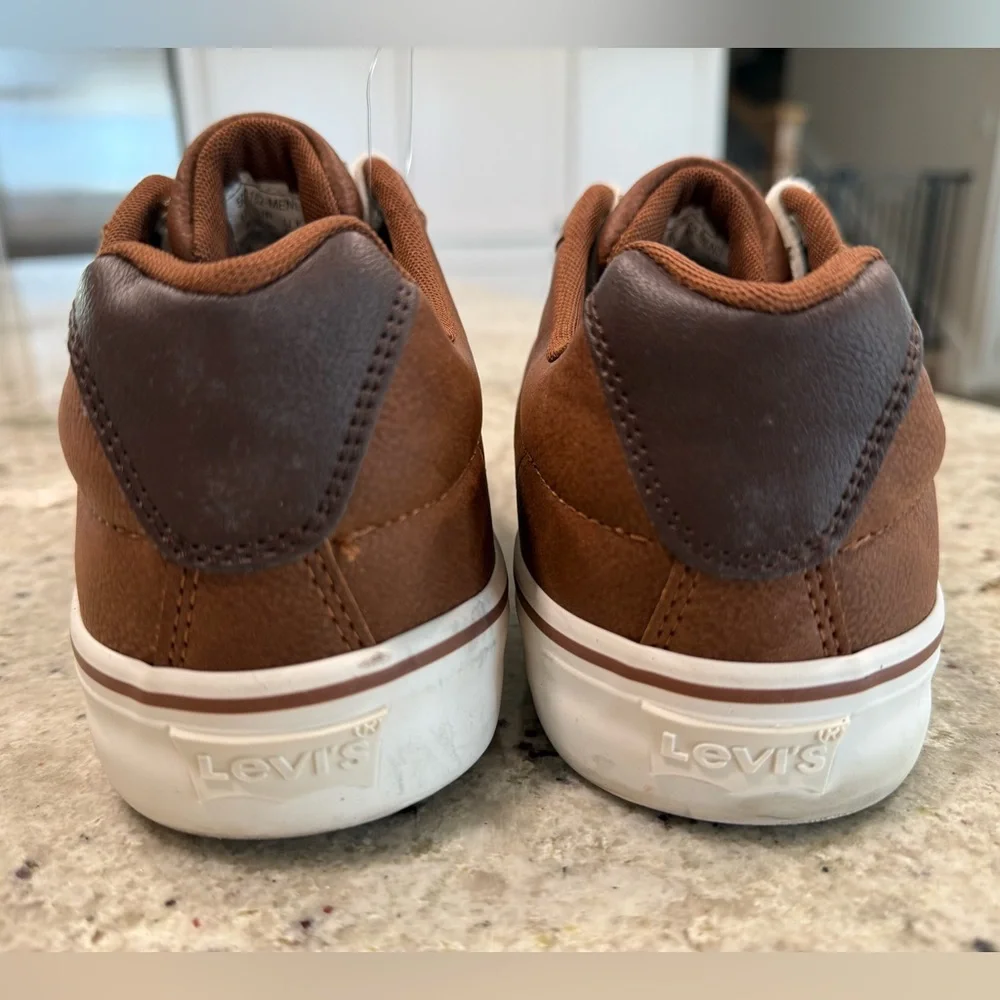 Levis levi’s carter