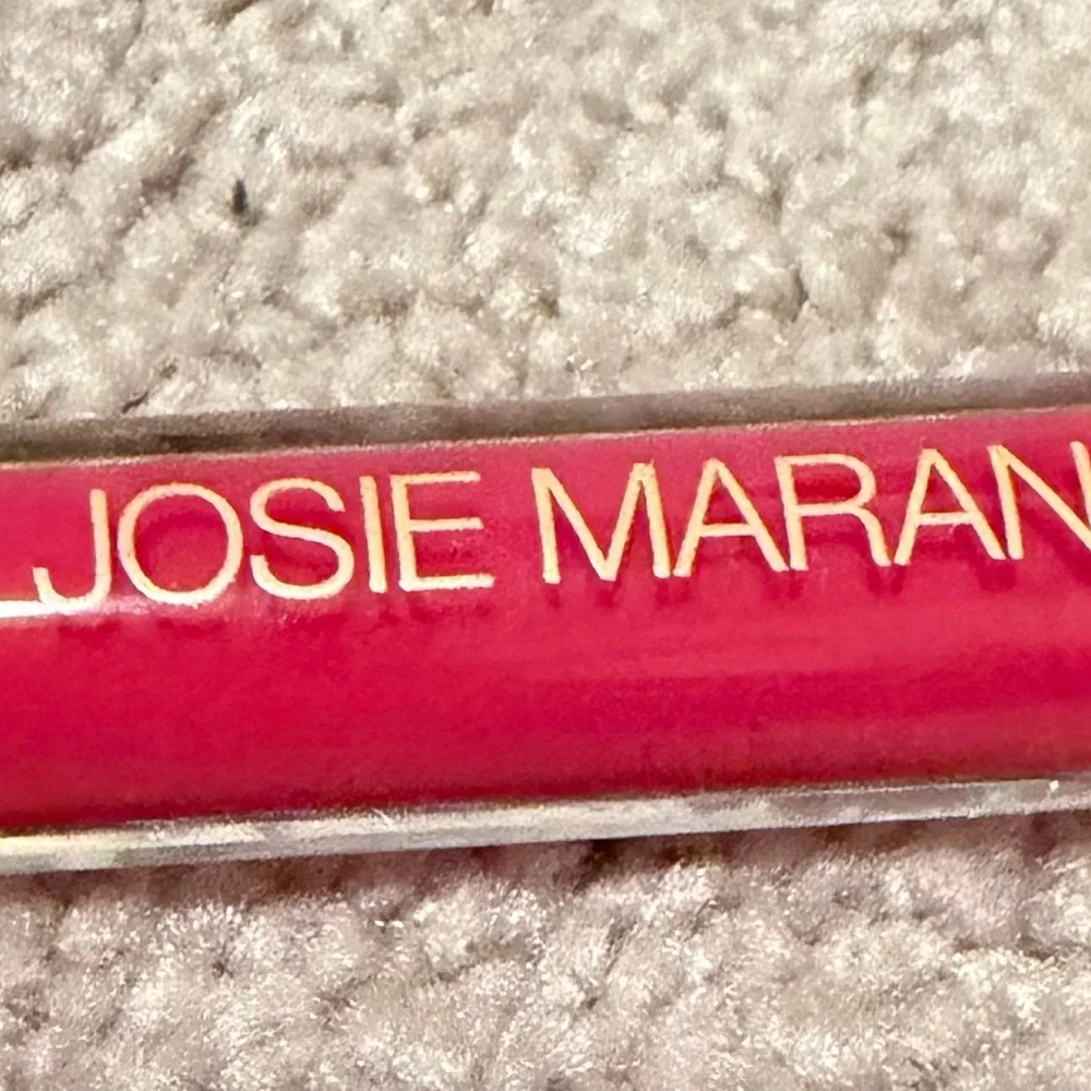 🔥🔥NWT JOSIE MARAN Lip Gloss in Play date