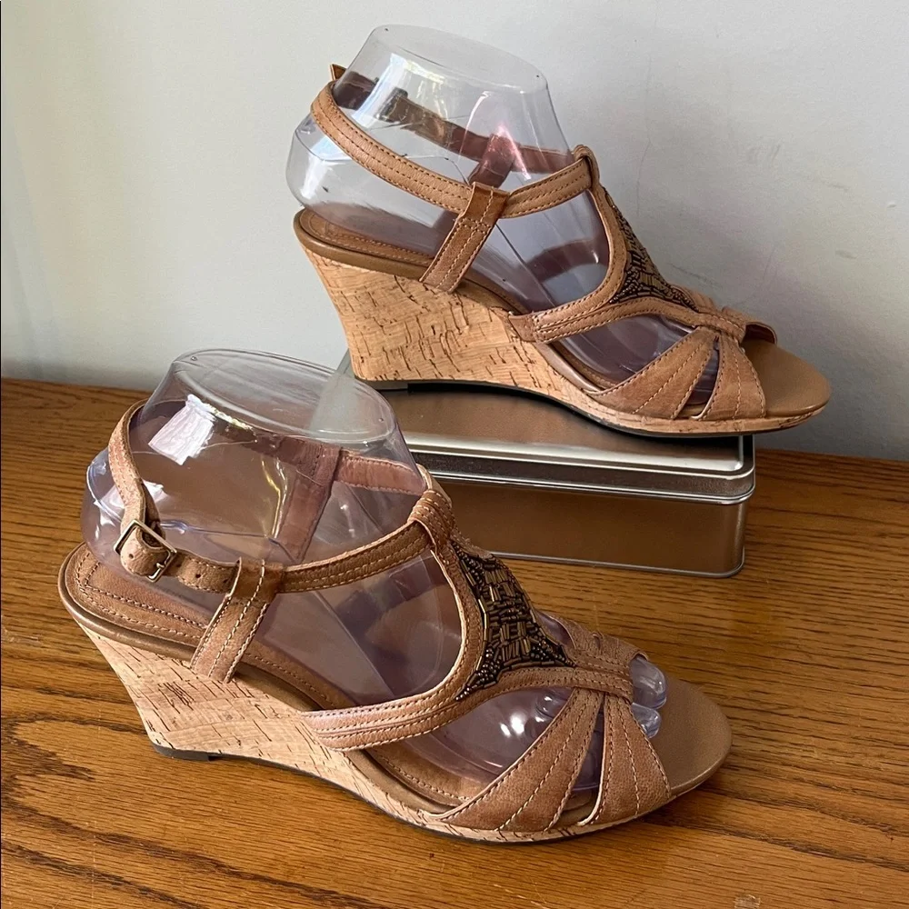clark beaded
