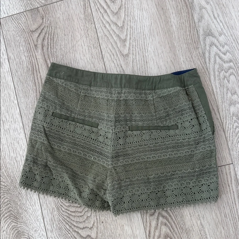 Hollister Olive High Waist Women's Lace Shorts