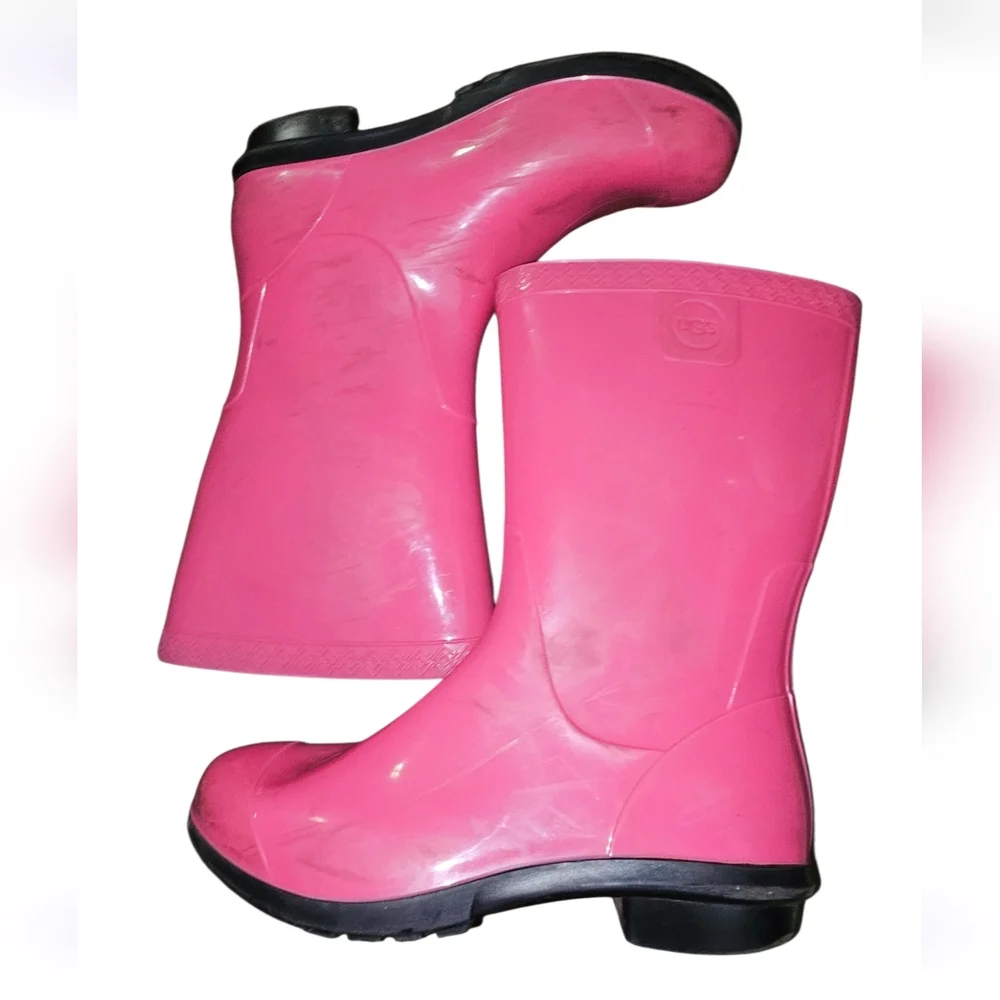 UGG stay stylish