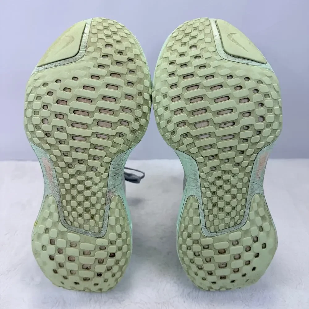 Nike zoomx invincible