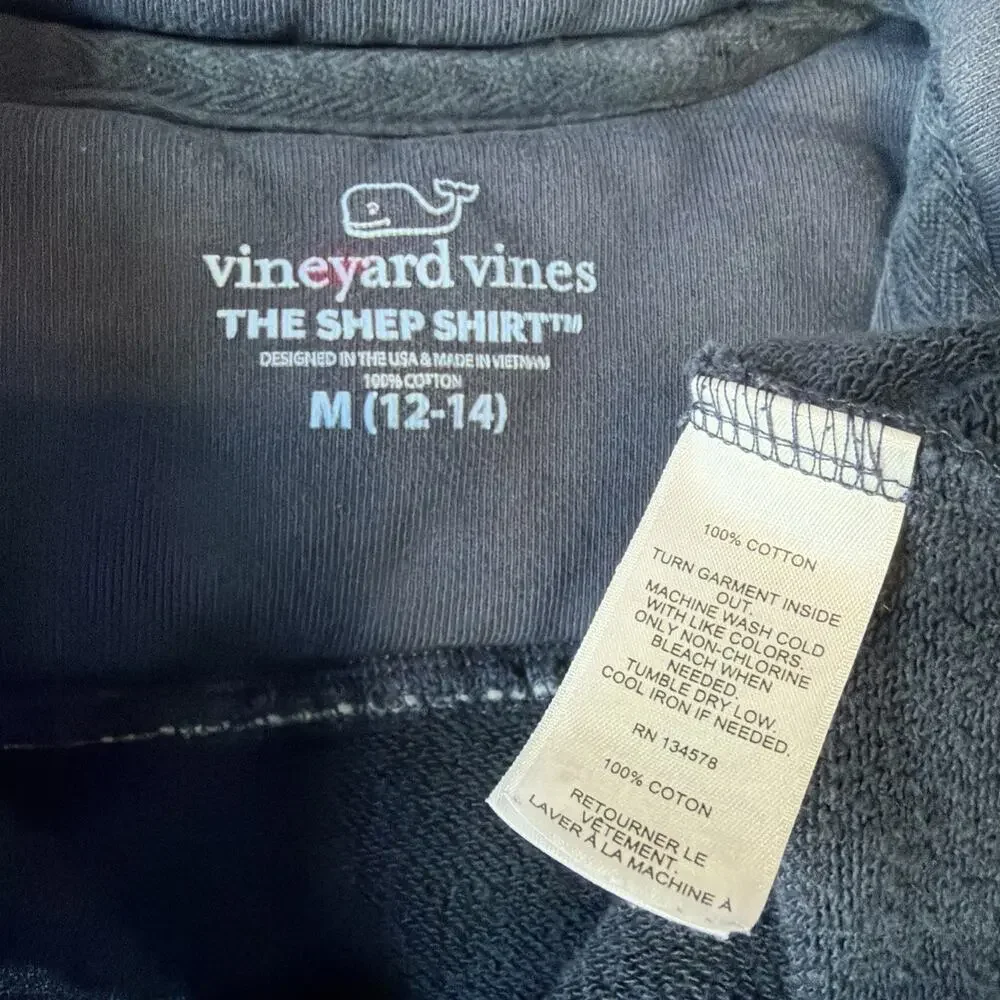Vineyard Vines versatile preppy