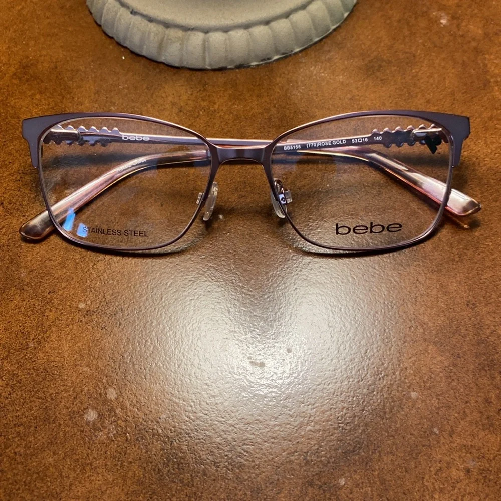 bebe these glasses