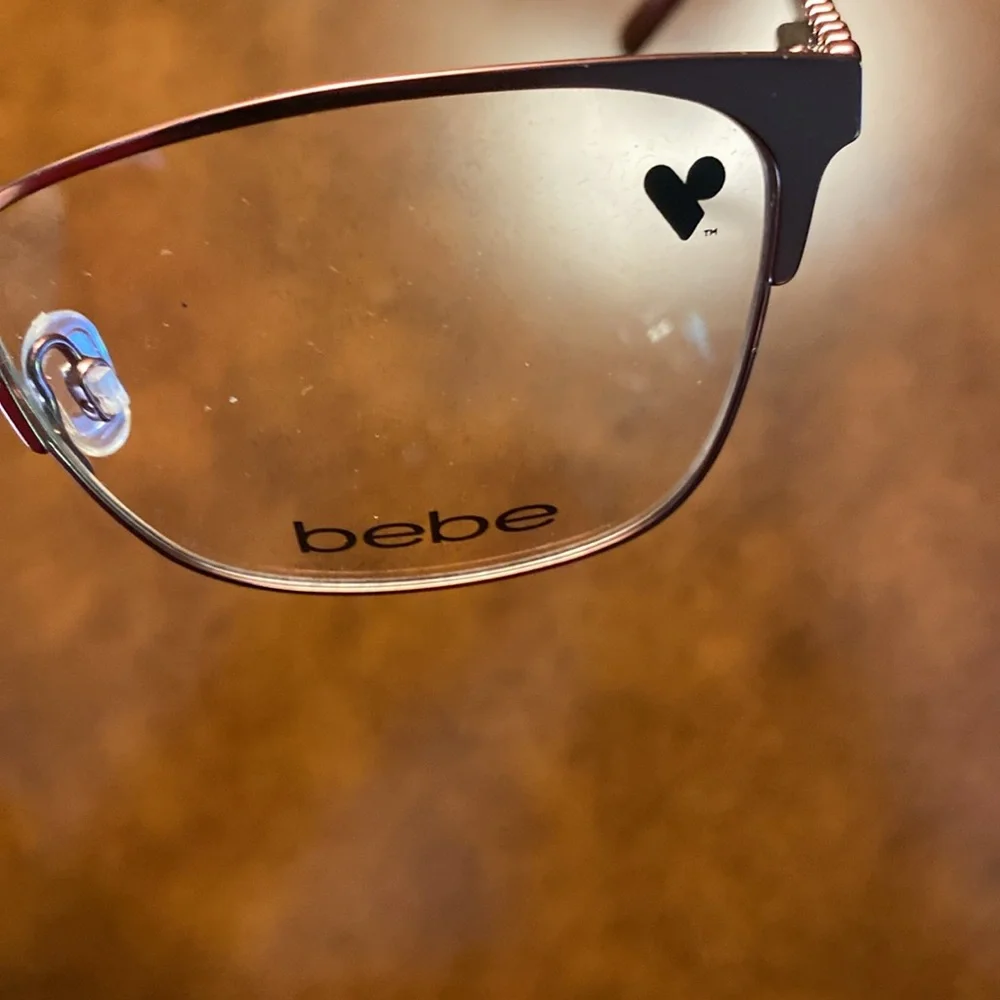 bebe these glasses