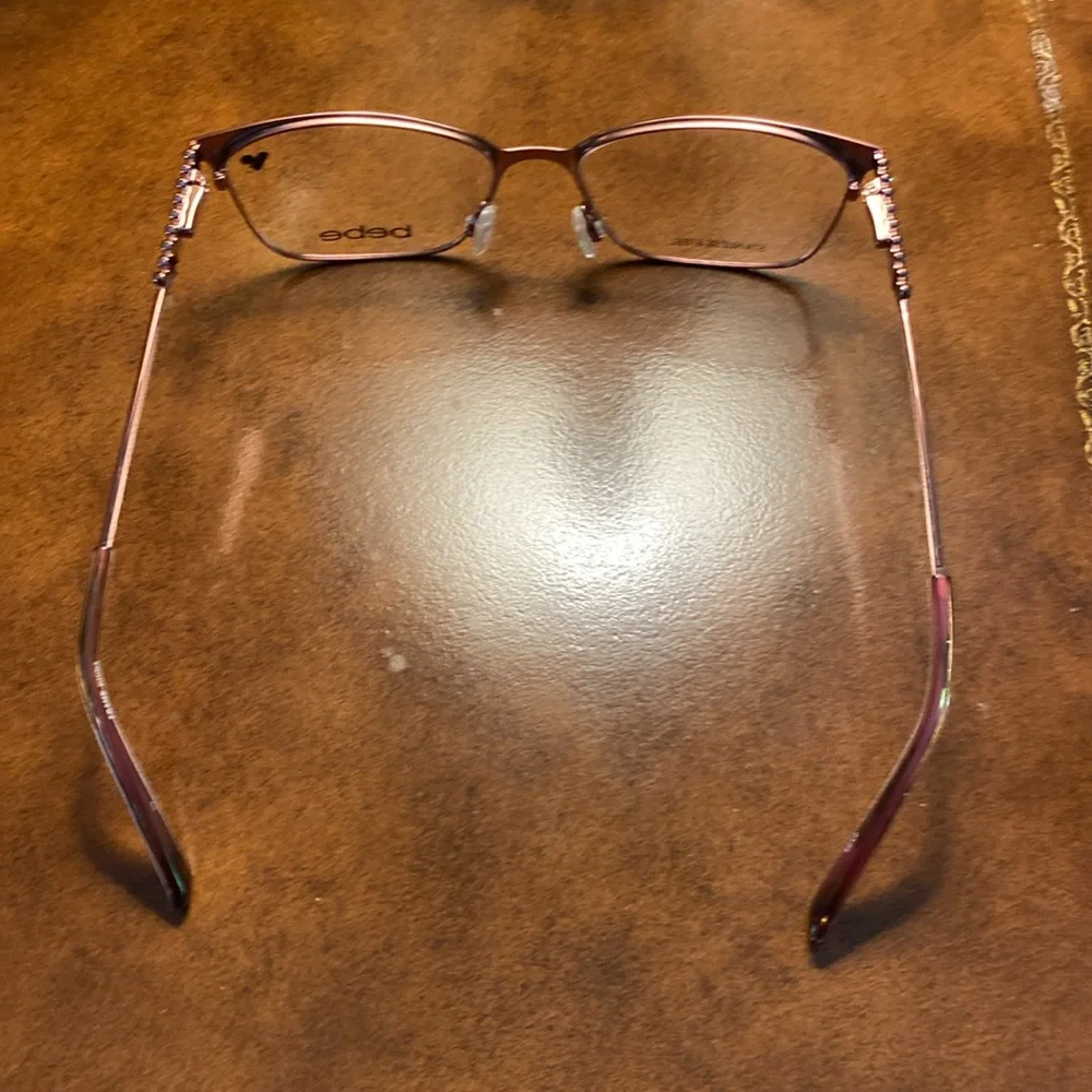 bebe these glasses