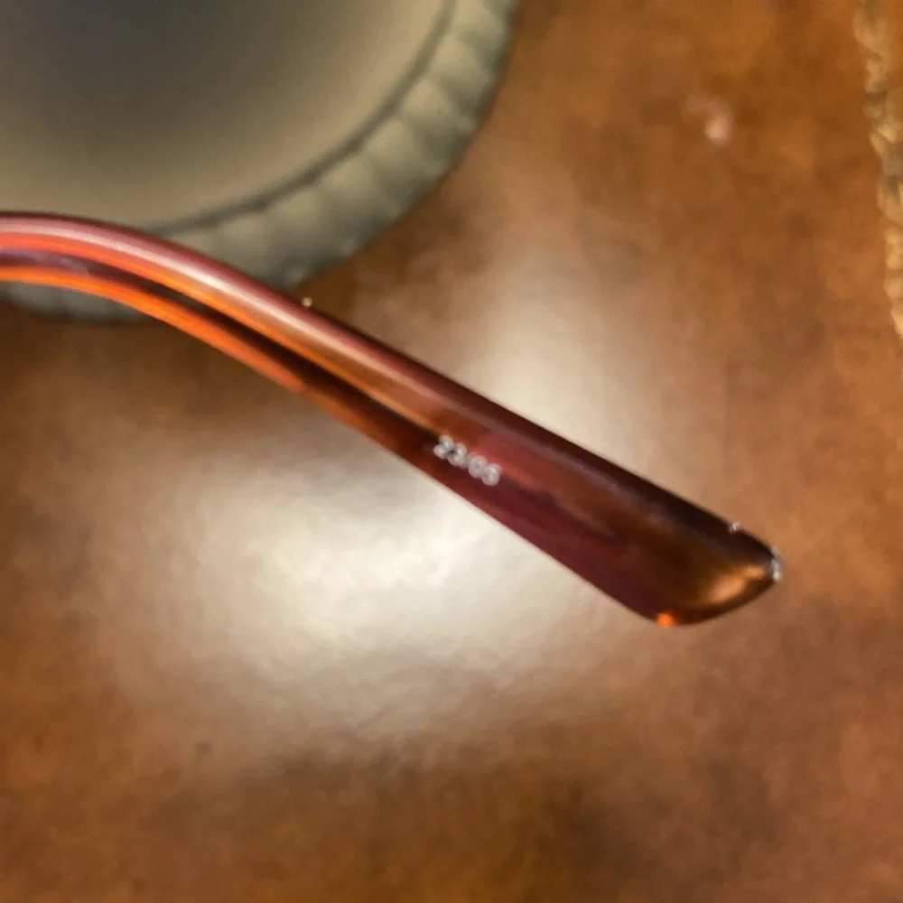 bebe these glasses