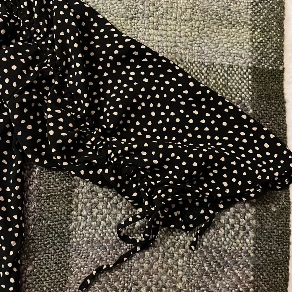 Laundry By Shelli Segal laundry by