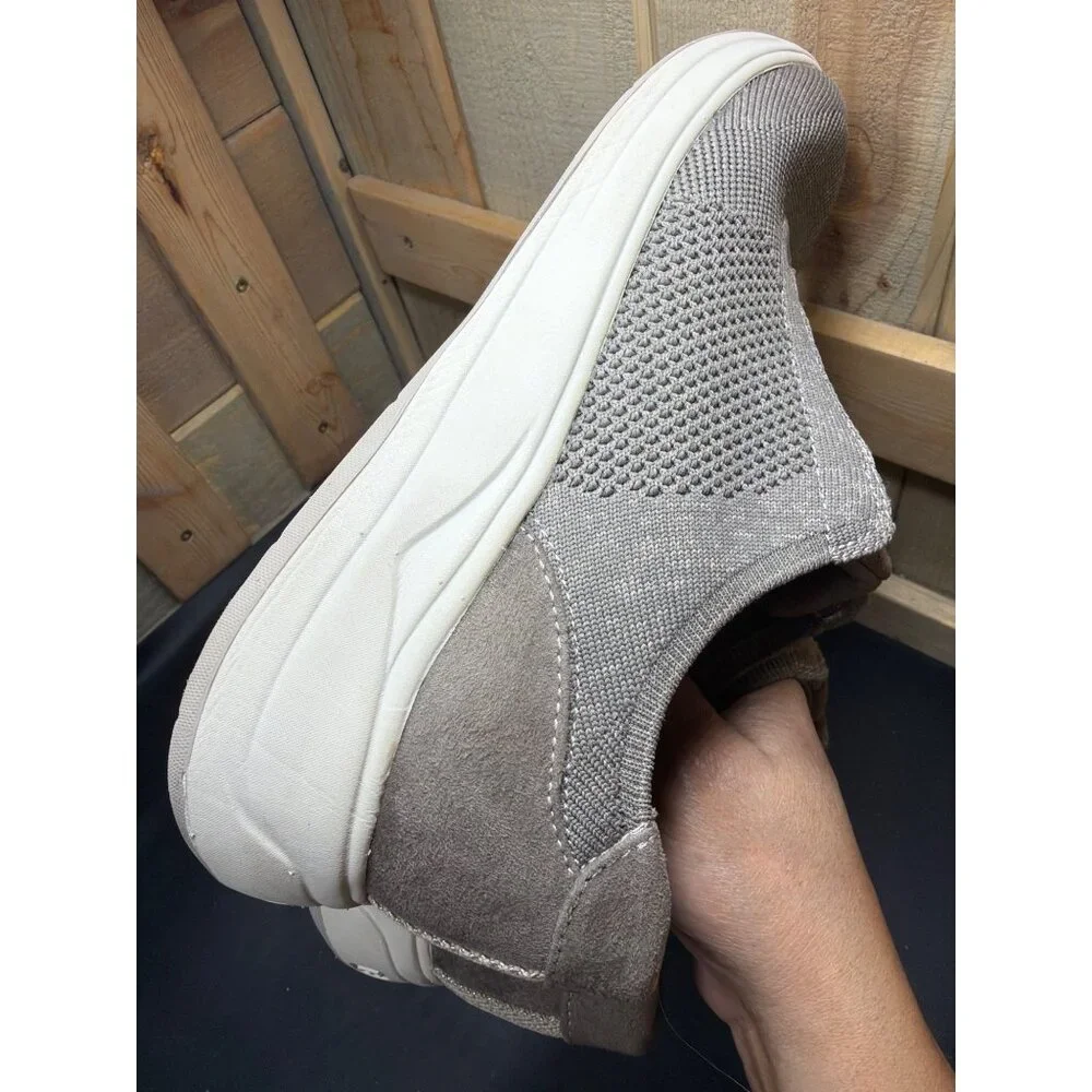 Bzees designed all
