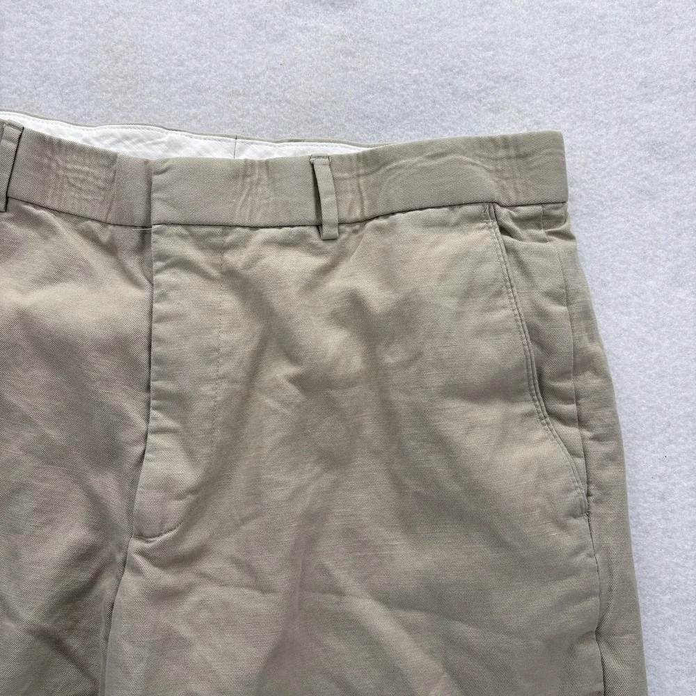 Banana Republic item shown