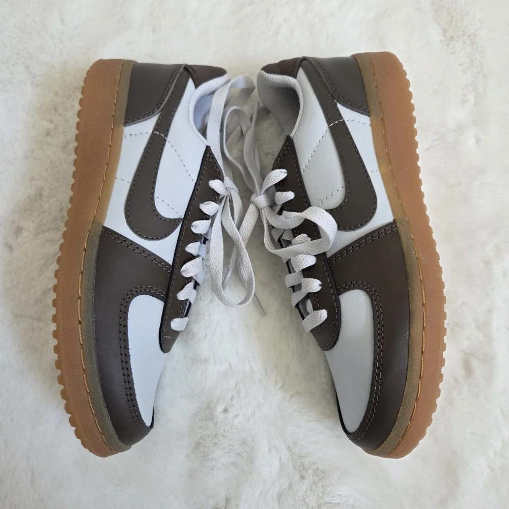 Nike Field General 'Ironstone Gum' Size 4Y