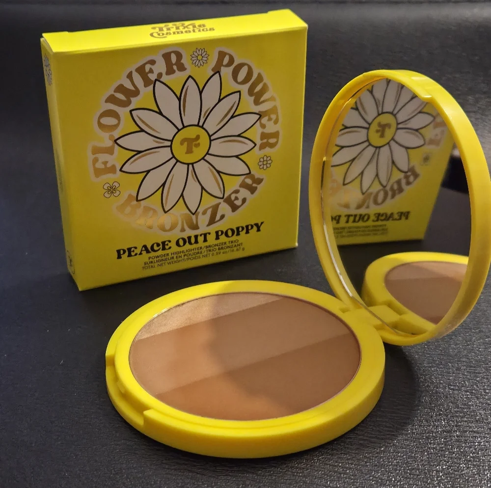 Trixie Cosmetics Peace Out Poppy Flower Power Powder Highlighter/Bronzer Trio